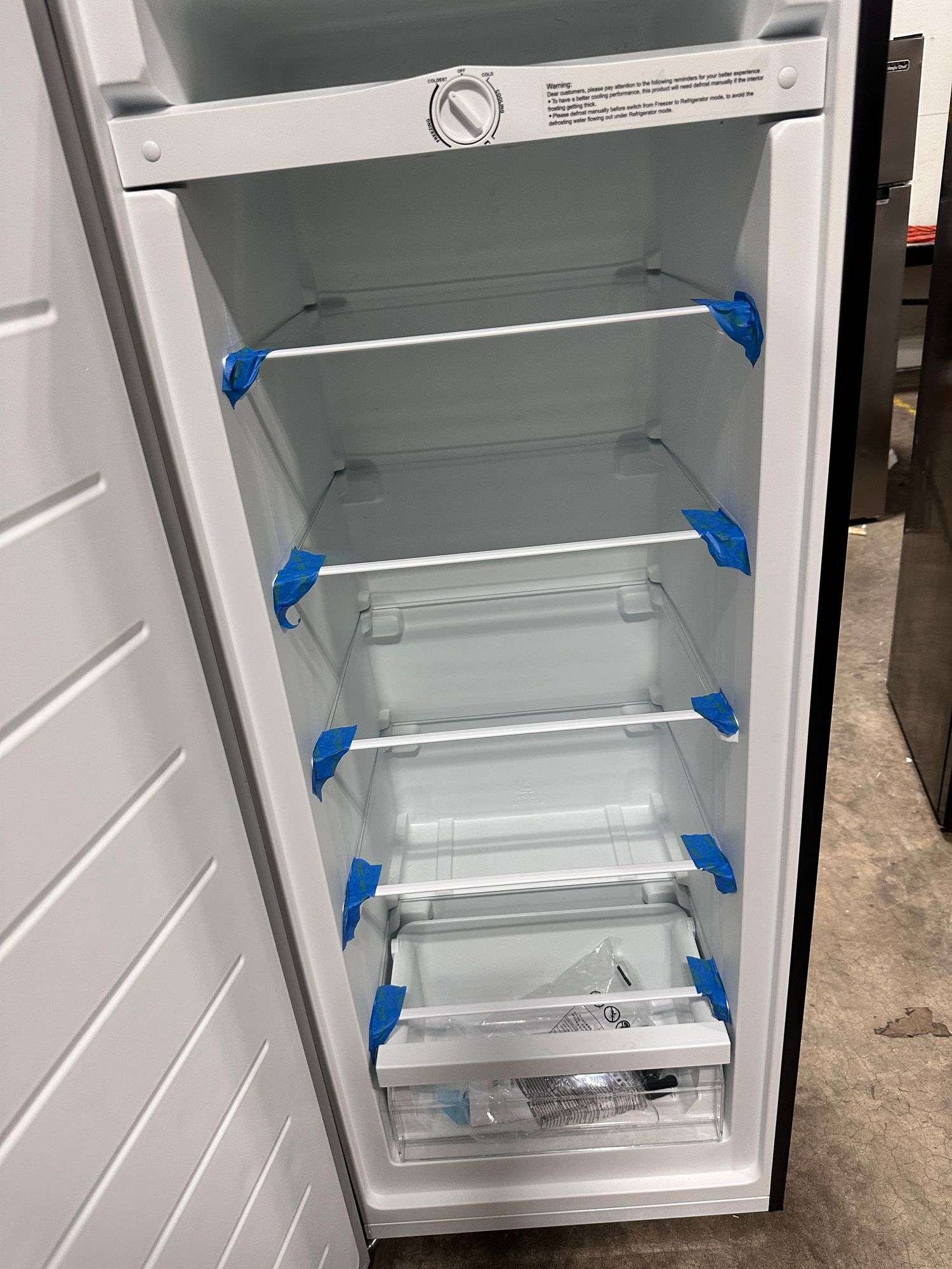 Vissani 7 cu. ft. Convertible Upright Freezer/Refrigerator In