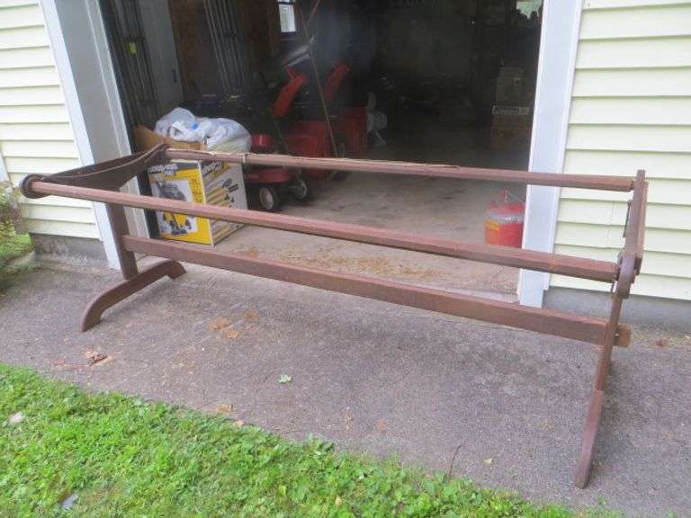 Antique Quilting Rack - Lambrecht Auction, Inc.