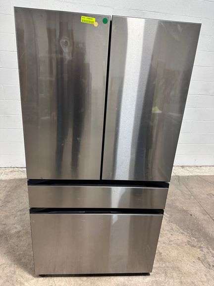 Samsung Bespoke 29 cu. ft. 4-Door French Door Smart Refrigerator* Dents And Scratch*