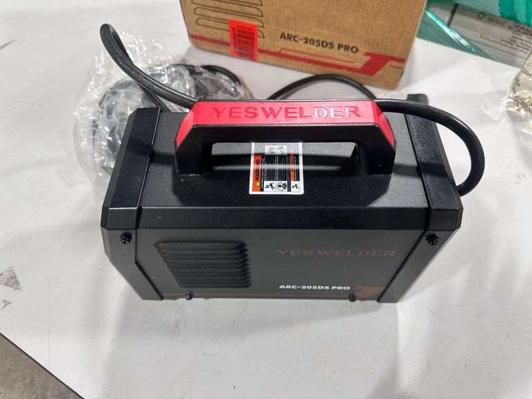 YESWELDER ARC-205DS-PRO