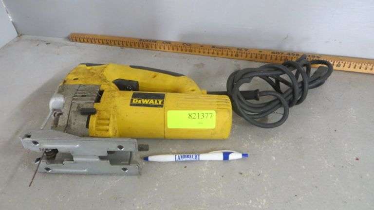 DeWalt Variable Speed Jig Saw