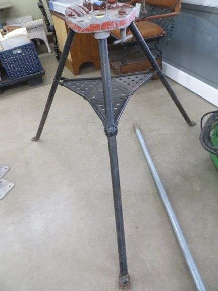 Ridgid Tri-Stand w/ Pipe Vise