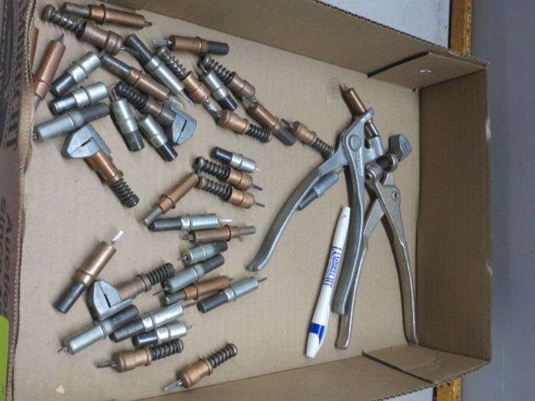 Drill Place Holders w/ Assorted Attachments for Rivet Sizes
