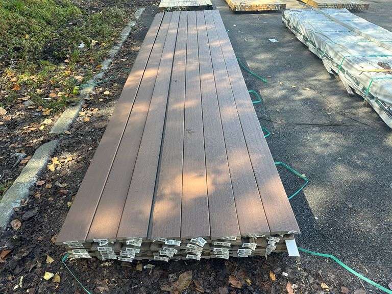 Dark Teak Composite Decking 5/4"x6"x16'