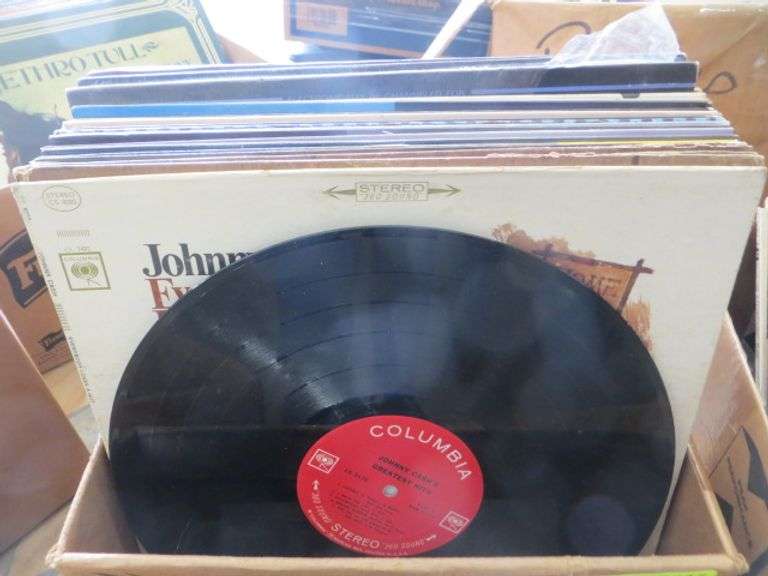 33 RPM Records - Mostly Country - Lambrecht Auction, Inc.