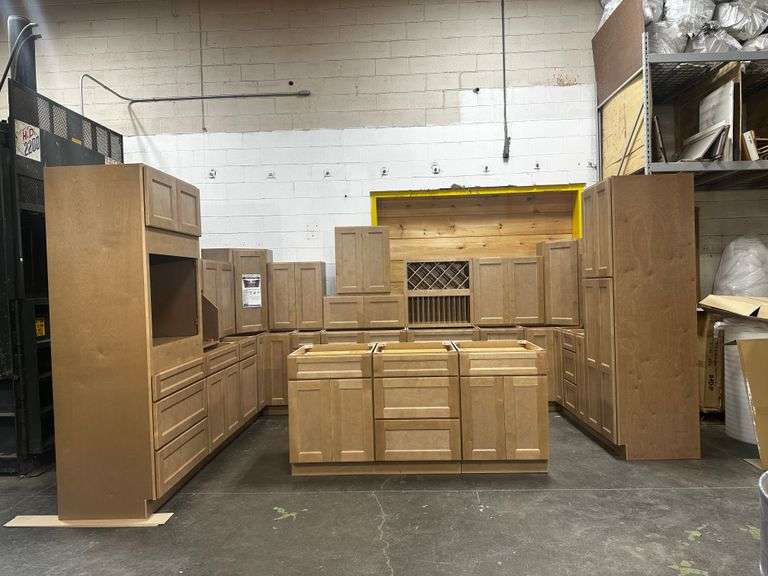 Assembled Sonona Sand Kitchen Cabinet Set 10'x16'x10'