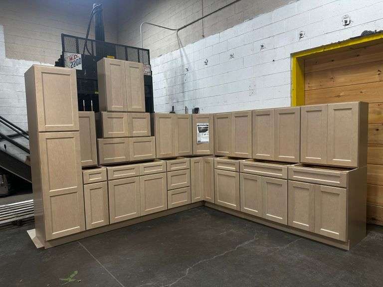 Sonona Wheat Kitchen Cabinet Set 12'x15'