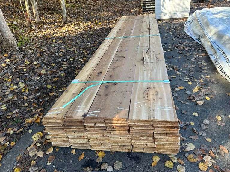 Western Red Cedar Bevel Lap Siding 11/16"x8"x16'