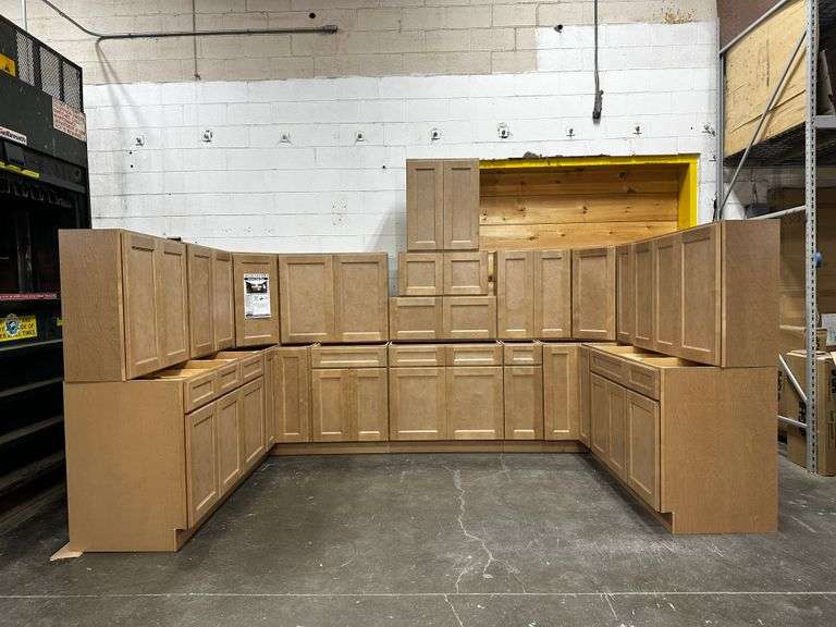 ASSEMBLED Sonona Sand Kitchen Cabinet Set 10'x14'x10'