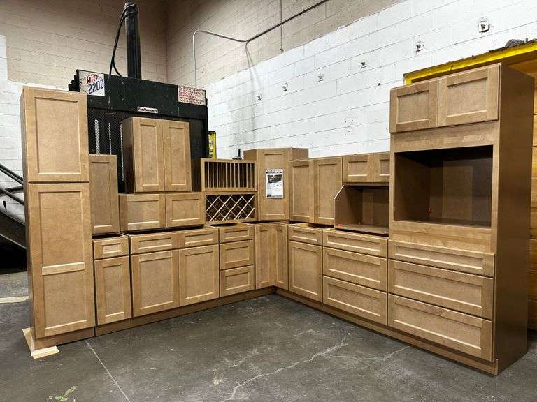 ASSEMBLED Sonona Sand Kitchen Cabinet Set 10'x15'