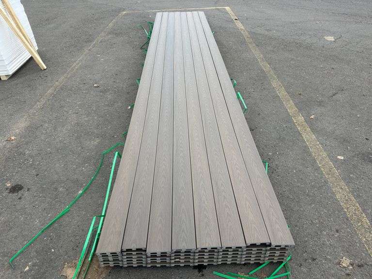 Brown Composite Decking 5/4"x6"x20'