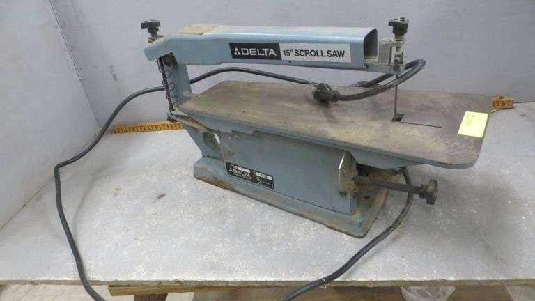 Delta 15" Scroll Saw