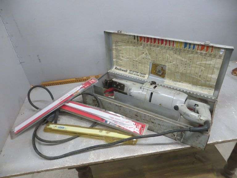 Rockwell Reciprocating Saw w/ Steel Case & Blades