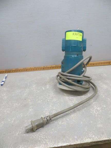 Makita Laminate Trimmer