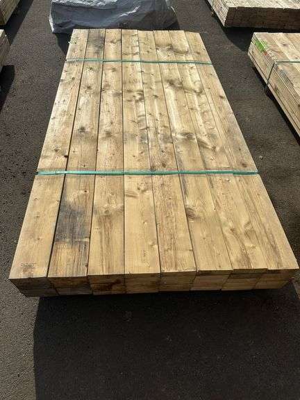 Euro Spruce Dimensional Lumber 2"x6"x92 5/8"-93 3/4"