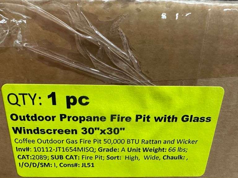 Outdoor Propane Fire Pit With Glass Windscreen 30"x30"