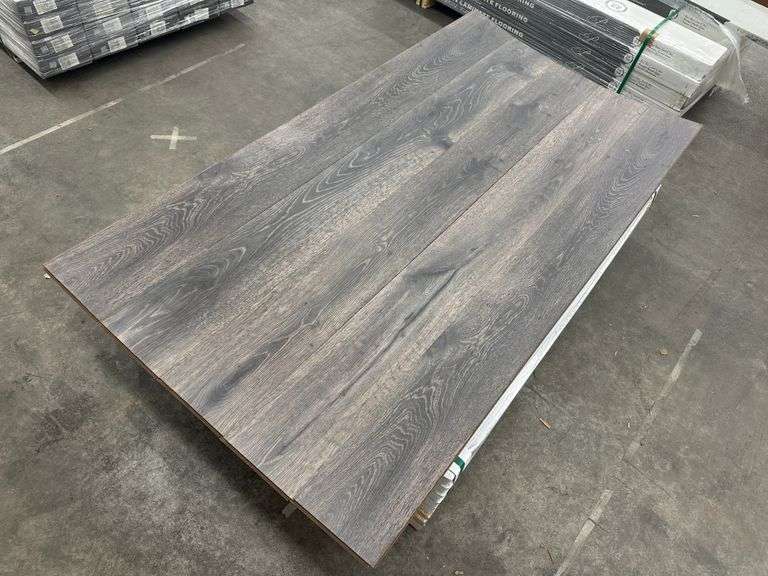 Frenzy Charcoal Laminate Flooring 12mmx8"x6'