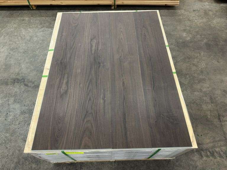 Burnt Butter Walnut ISOCORE LVP Flooring 7mmx9"x48"