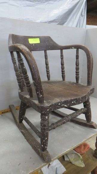 Child's Captain Style Rocking Chair - Lambrecht Auction, Inc.