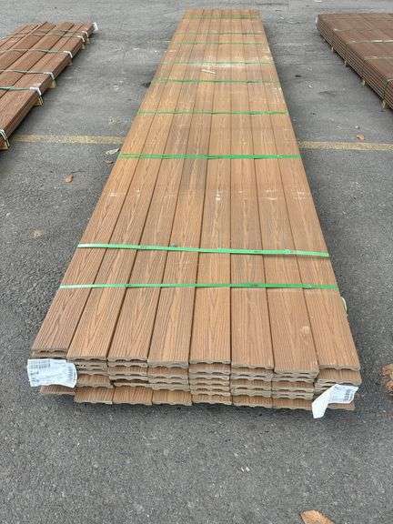Brown Composite Decking 5/4"x6"x20'