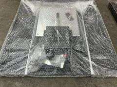 Outdoor Propane Fire Pit With Glass Windscreen 30"x30"