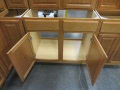 Regal Oak Kitchen cabinet Set 10'x12'