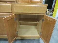 Regal Oak Kitchen cabinet Set 10'x12'
