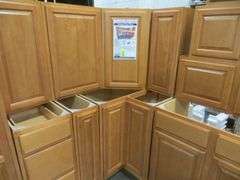 Regal Oak Kitchen cabinet Set 10'x12'