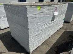 FOAMULAR NGX F-150 1"x4'x8' Rigid Foam Board Insulation