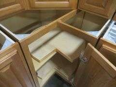 Regal Oak Kitchen cabinet Set 10'x12'