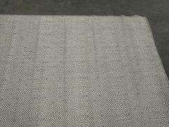 Area Rug 5'x8'