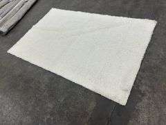 Area Rug 5'x8'