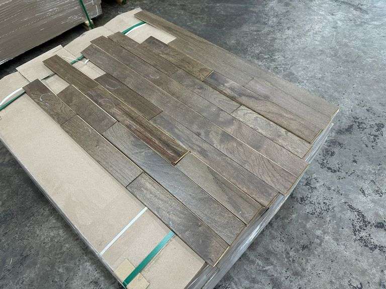 Oak Nutmeg Engineered Hardwood Flooring 3/8"x3"xRL