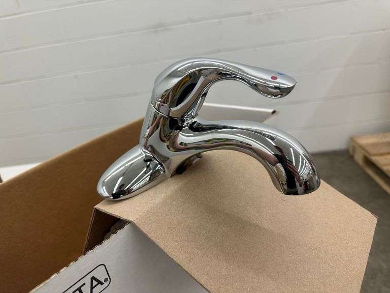 Low Arc Bathroom Faucet Chrome Finish Single Handle
