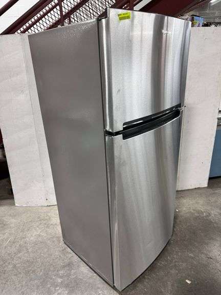 18 cu. ft. Top Freezer Refrigerator in Stainless Steel