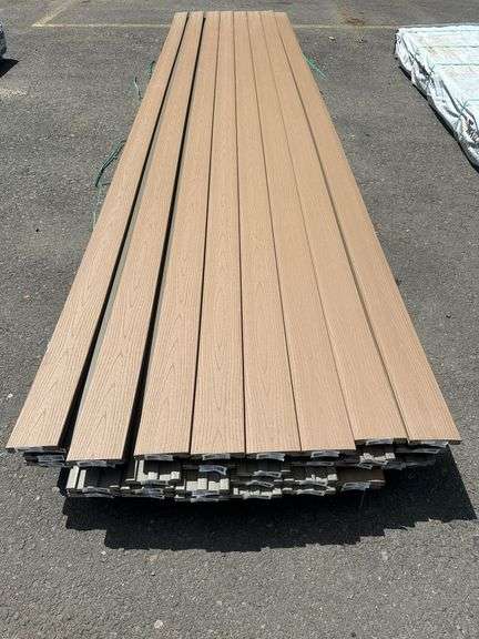Classic Brown Composite Decking 5/4"x6"x16'