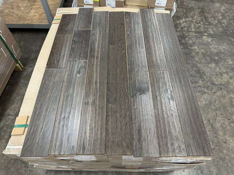 Hickory Granite Engineered Hardwood Flooring 3/8"x5"xRL