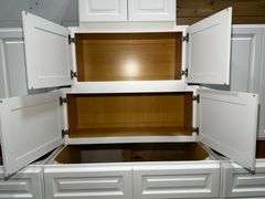 Newport White Kitchen Cabinet Set 12'x15'