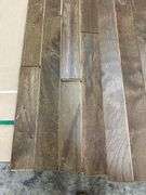 Oak Nutmeg Engineered Hardwood Flooring 3/8"x3"xRL