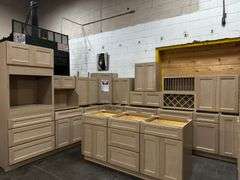 Assembled Sonona Wheat Kitchen Cabinet Set 10'x16'x10'