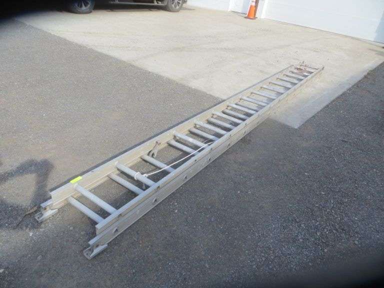 24' Aluminum Extension Ladder