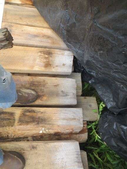 Rough Cut Timber 4"x8"x 16'-20' - 33x$