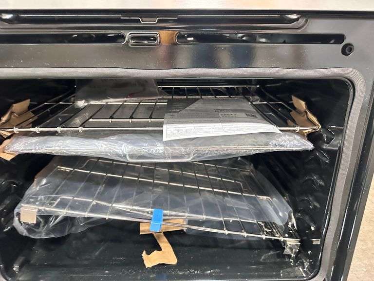 Frigidaire Professional 30" Single Wall Oven with No Preheat + Air Fry