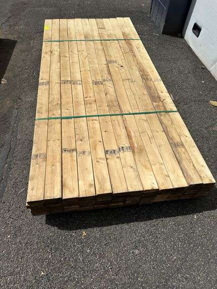 Euro Spruce Dimensional Lumber 2"x4"x8'