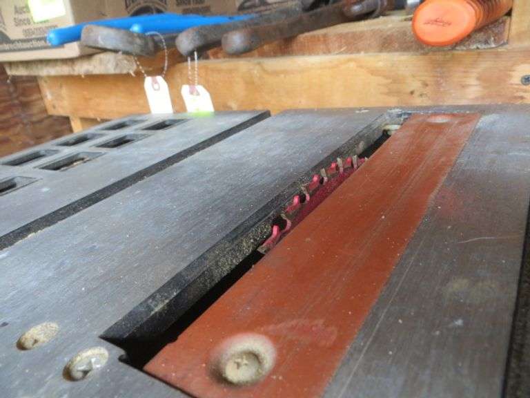Central Machinery 10" Portable Table Saw