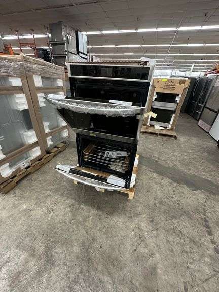 Whirlpool 10 Cubic Foot Double Smart Wall Oven With Air Fry