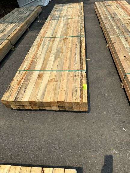 Ponderosa Pine Dimensional Lumber 4"x4"x16'