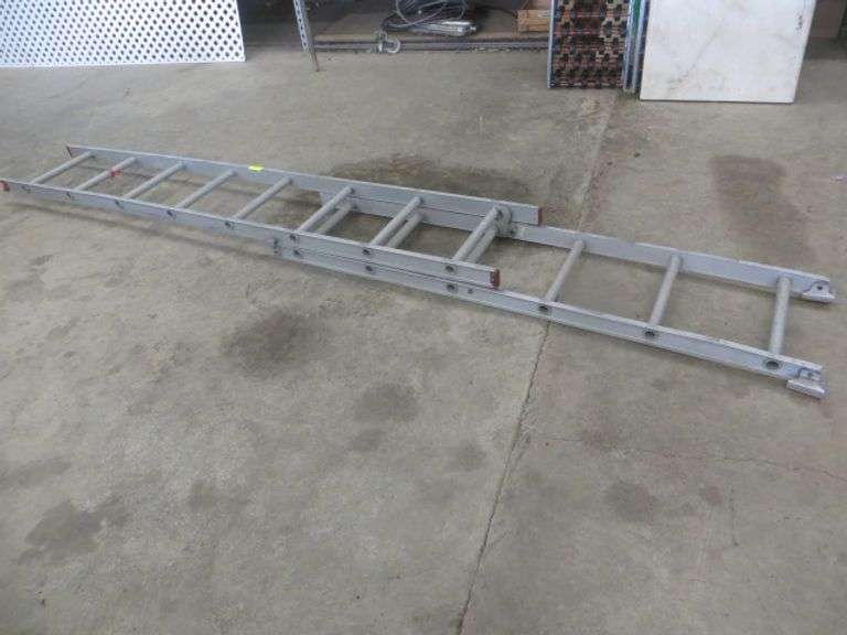 Small Aluminum Extension Ladder
