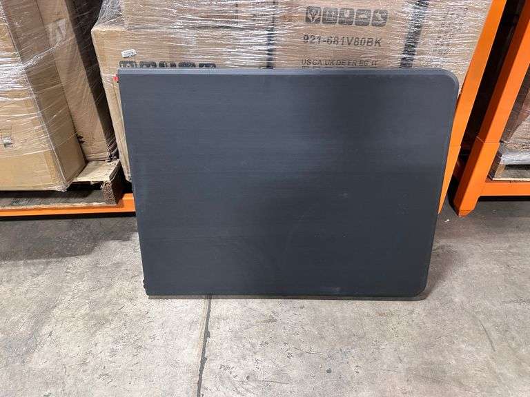 6 Ft Plastic Folding Table -Black