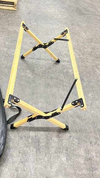 Folding 1.2 Meter Wooden Camping  Table With Carry Bag